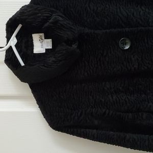 East 5th Black Faux Lambswool Coat in Medium